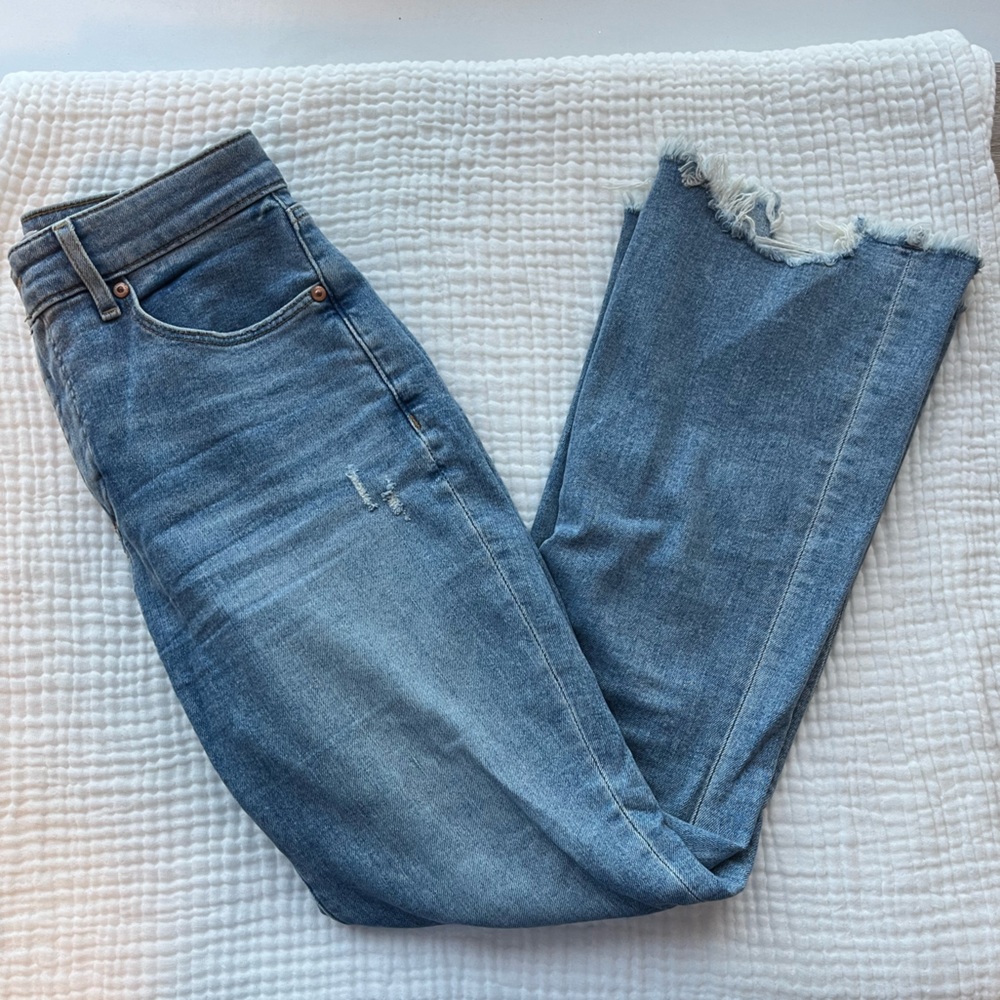 LOFT Curvy High Waist Flare Crop